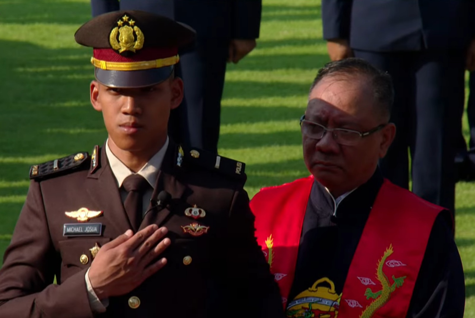 Michael Josua: Perwira Remaja Polri Pertama Penganut Konghucu yang Dilantik Presiden Jokowi