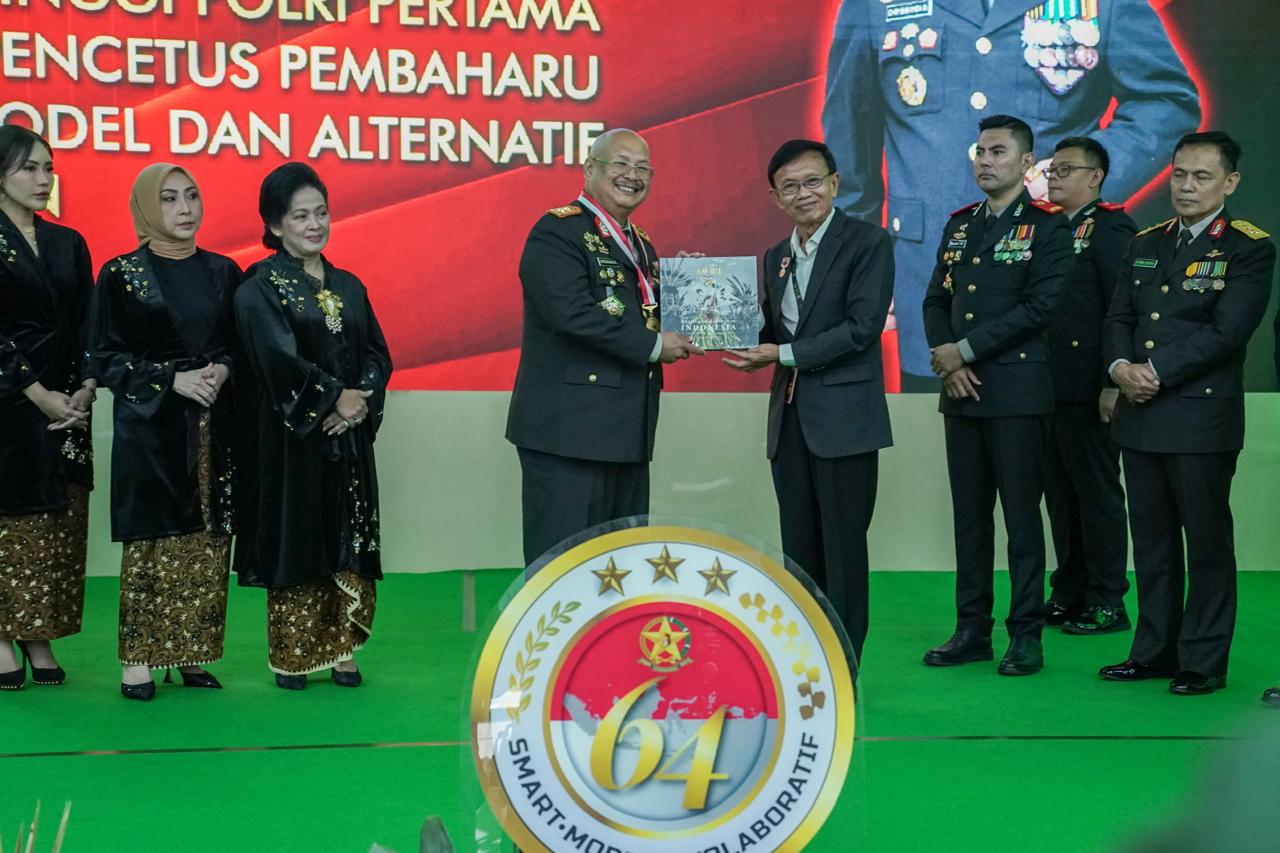 Sespim Lemdiklat Polri Raih Rekor MURI untuk Literasi dan Seni Lukis