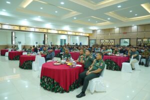 Pangdam VI/Mlw Ajak Prajurit Nobar Film Sejarah "The East"