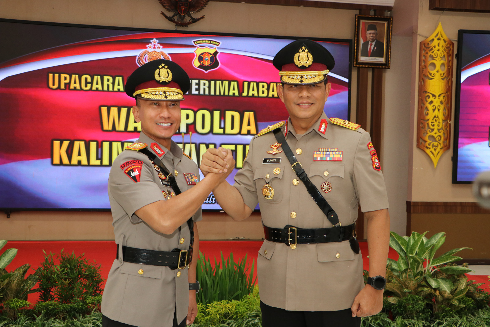 Rotasi Jabatan Berlangsung, Kapolda Kaltim Pimpin Sertijab Wakapolda Kaltim dengan Penuh Kehormatan