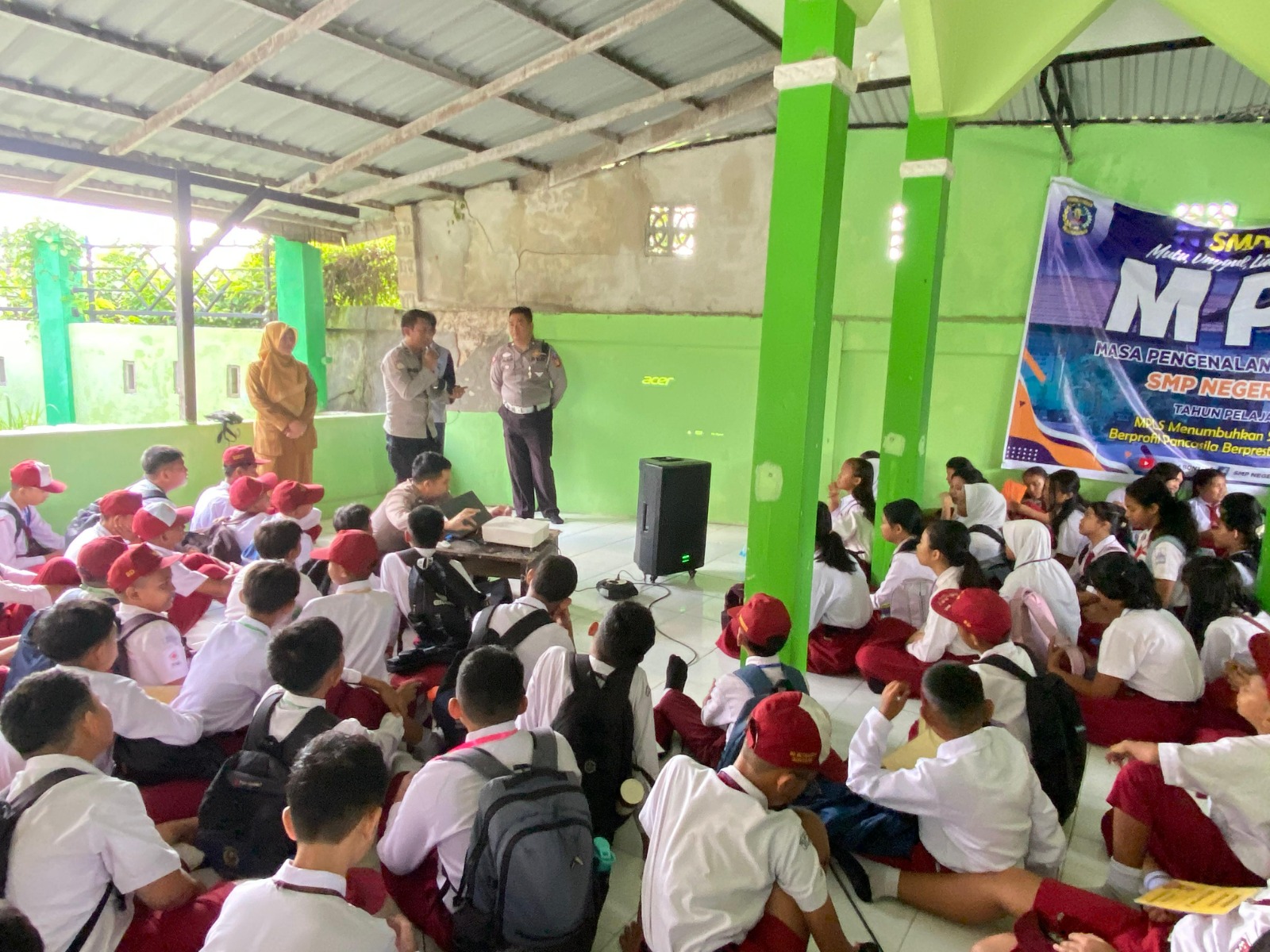 Sosialisasi Bahaya Narkoba di SMPN 4 Bontang Barat: Polres Bontang Menginspirasi Pelajar