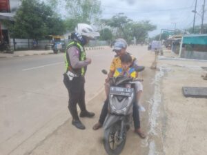 Personil Piket Unit Turjawali Sat Lantas Polres Berau Gelar Patroli Intensif, Jamin Kelancaran Lalu Lintas di Kecamatan Tanjung Redeb