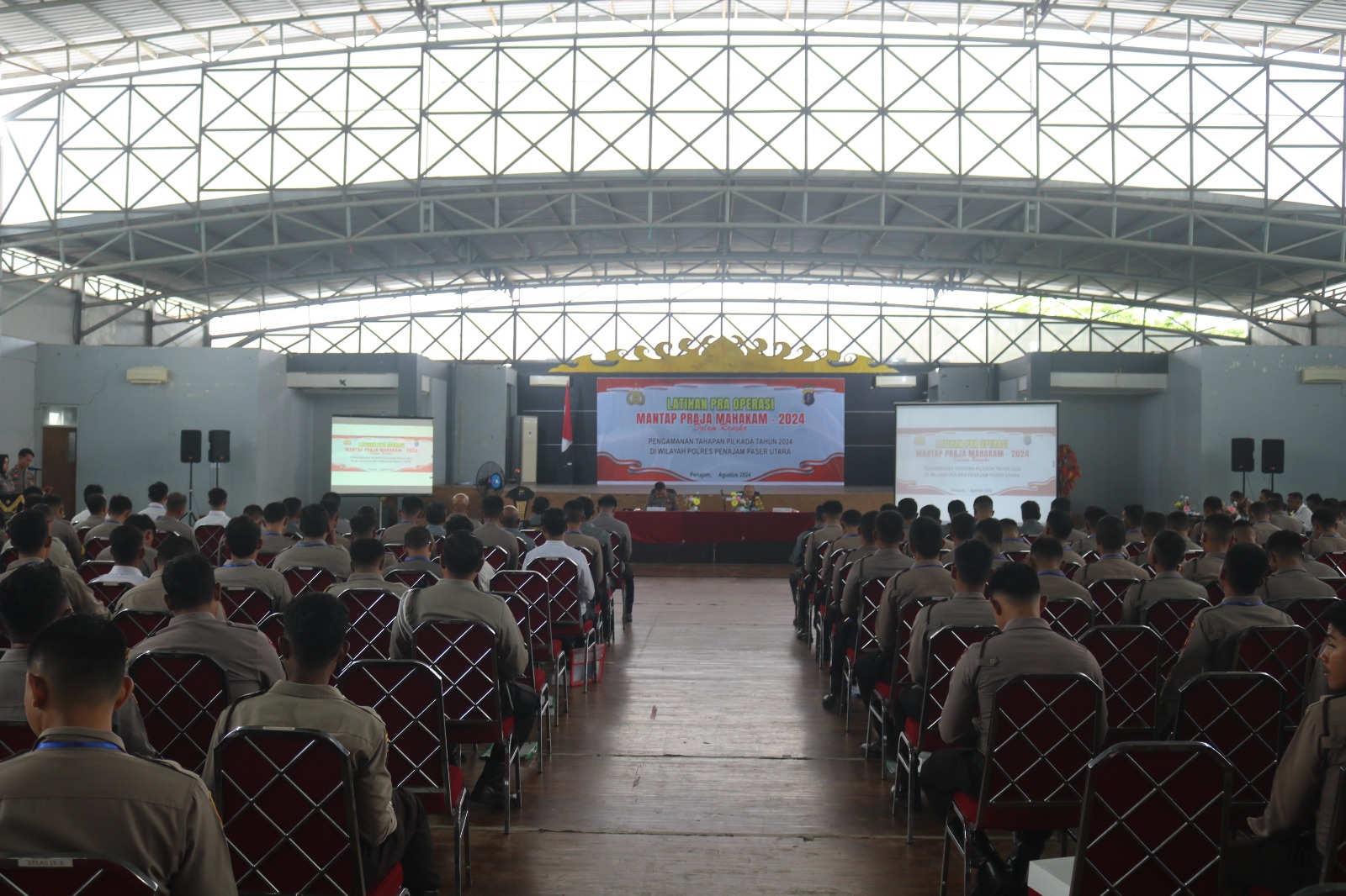 Polres Penajam Paser Utara Siap Amankan Pilkada Serentak 2024: Latihan Pra Operasi Mantap Praja Digelar