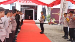 Kapolres Bontang Pimpin Langsung Pengamanan Pendaftaran Paslon Walikota dan Wakil Walikota di Kantor KPU