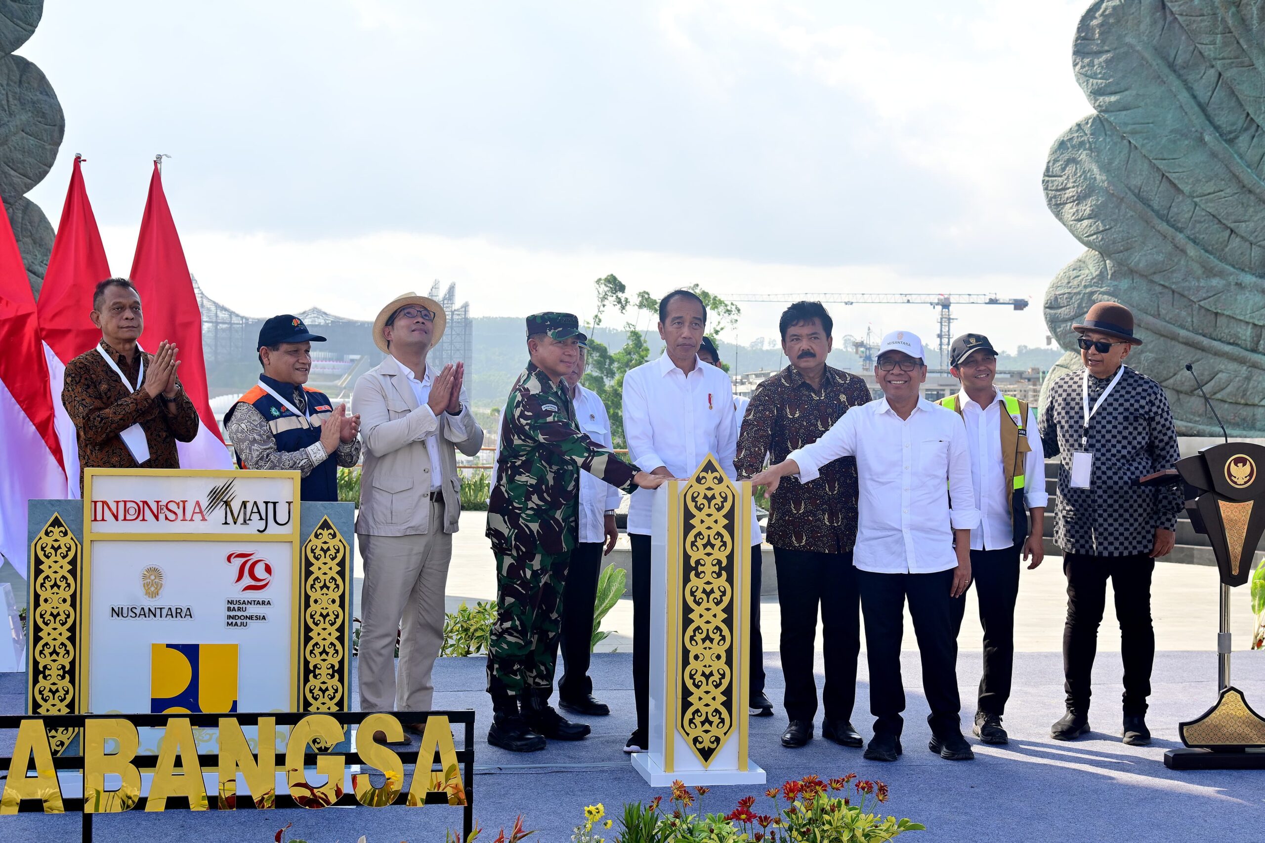 Resmikan Taman Kusuma Bangsa, Presiden Jokowi: Penghormatan Abadi untuk Para Pahlawan