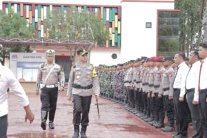 Polres Kutai Timur Gelar Apel Pasukan: Siapkan Pengamanan Pilkada Serentak 2024