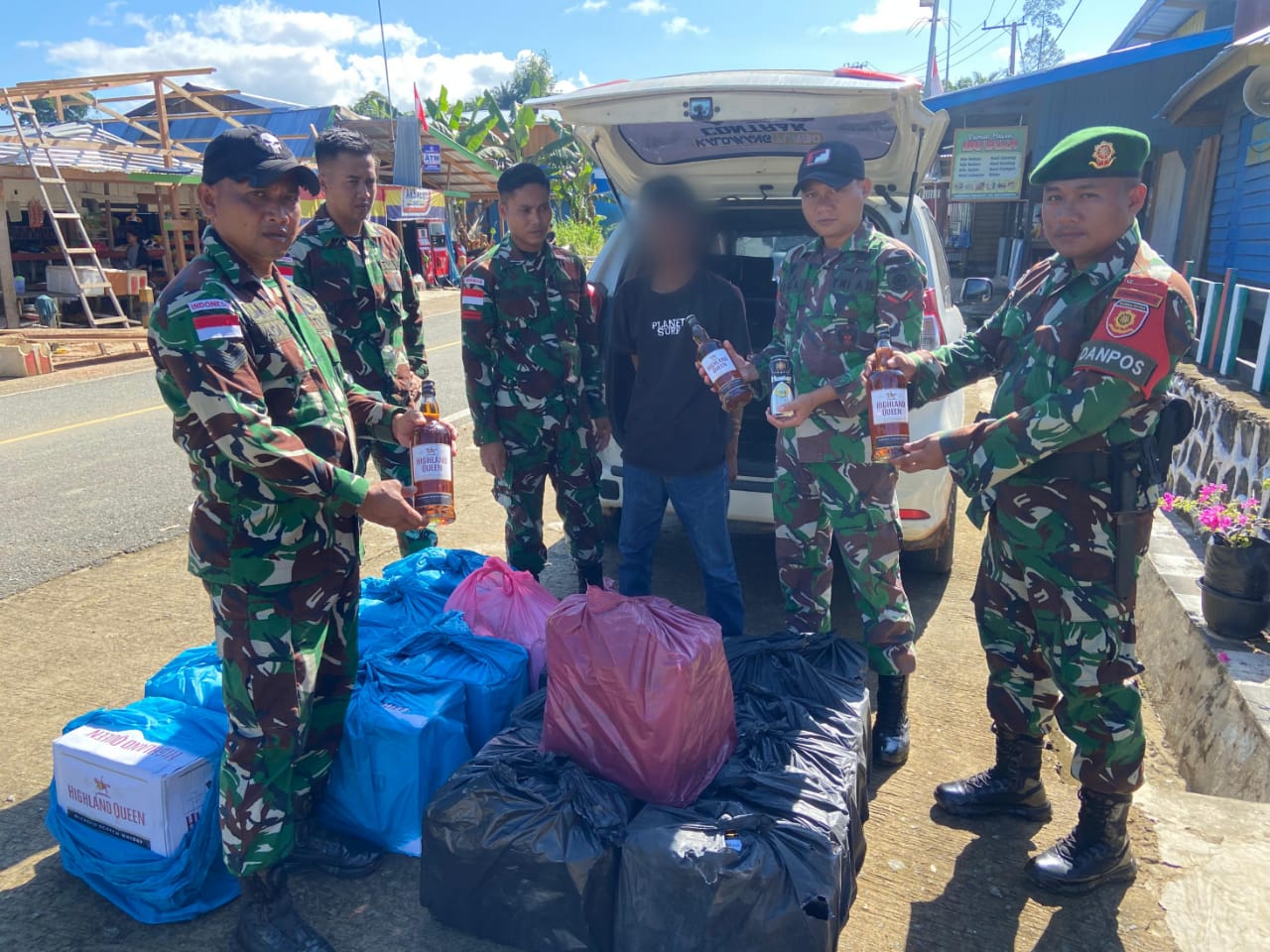 Ratusan Kaleng dan Botol Minuman